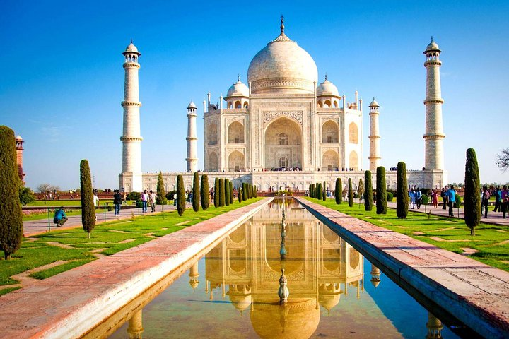 Taj Mahal Reflection