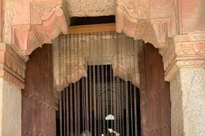 Private Delhi City Tour with Guide and Lunch - Photo 1 of 7