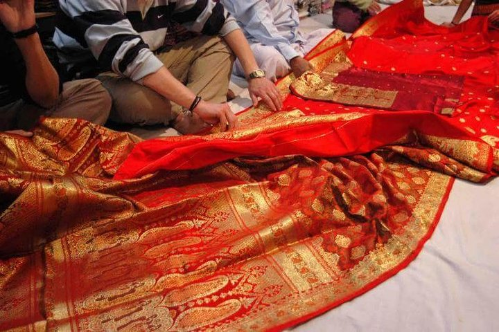 Delhi: Private Half-Day Guided Shopping Tour with Transfer - Photo 1 of 7