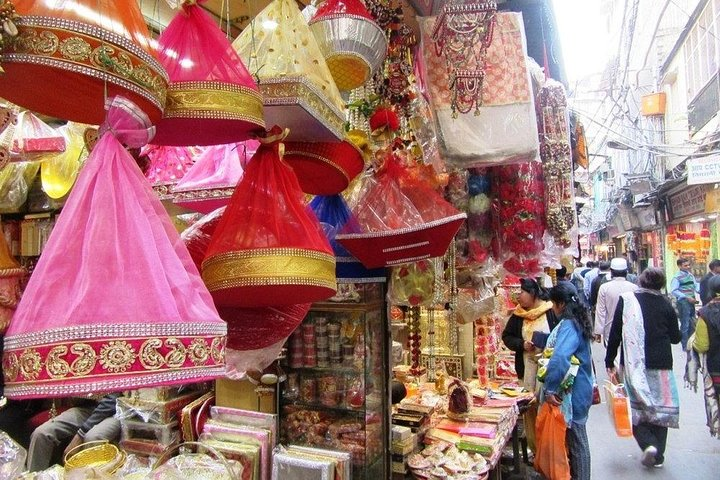 Private Half Day Old Delhi Heritage walk & Masterji Kee Haveli Tour - Photo 1 of 5