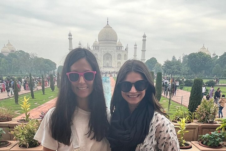 From Delhi: Taj Mahal & SOS Elephant Experience - Day Trip - Photo 1 of 12