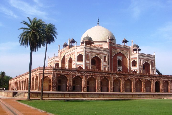 Private One Way Transfer From Pushkar To New Delhi In AC Vehicle - Photo 1 of 8