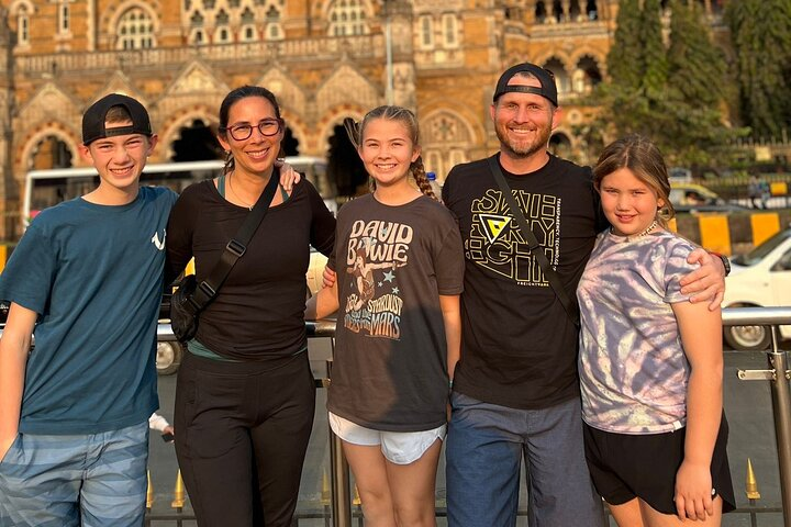 Private Sightseeing Tour of Mumbai's Iconic Sights - Photo 1 of 24