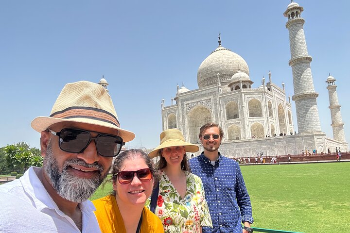 Taj Mahal Memorable Trip
