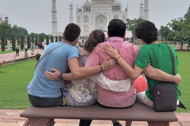 Taj Mahal tour from Delhi All-Inclusive with Flexible Options - Photo 1 of 12