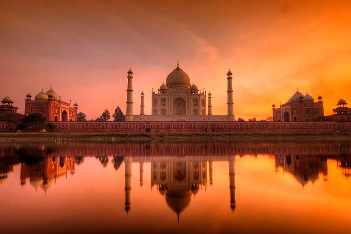 Same Day Taj Mahal Tour From Delhi