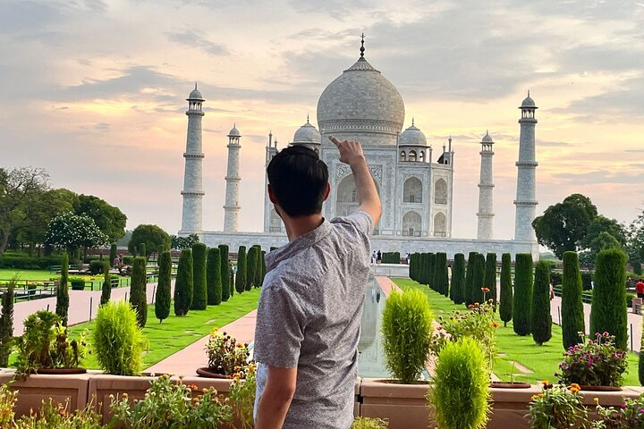 All Inclusive Private Taj Mahal Tour from Delhi by Car  - Photo 1 of 8