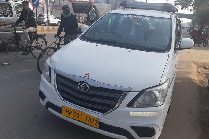 Private transfer Agra to Varnashi - Photo 1 of 2
