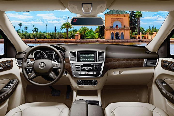 Private Transfer from Rajkot City to Rajkot (RAJ) Airport - Photo 1 of 5