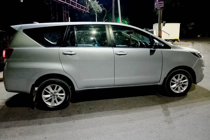 Private Transfer from Shirdi to Pune - Photo 1 of 14