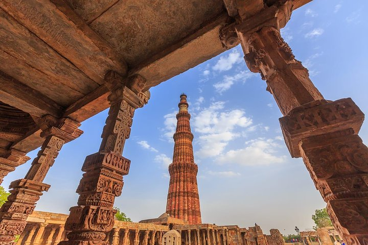 Qutub Minar Delhi SLW