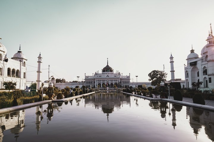  Romantic tour in Lucknow - Photo 1 of 2