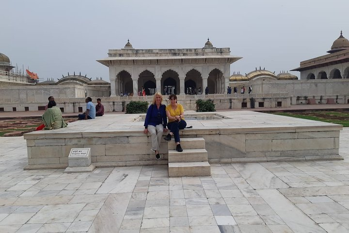 Same Day Taj Mahal Agra Tour by Car - Photo 1 of 8