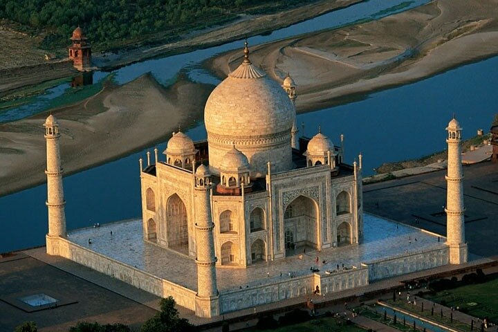 Same Day Taj Mahal Trip By Gatimaan Train - Photo 1 of 13