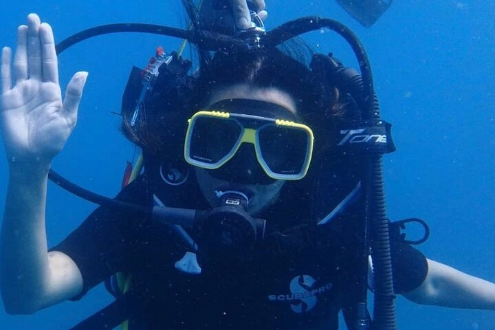 Grand Island Adventure: Diving and Water Sports Thrills - Photo 1 of 9