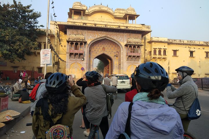 Small-Group Early Morning Pink City Bike Tour - Photo 1 of 7