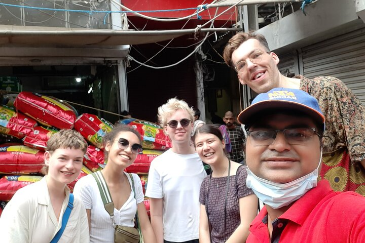 Old Delhi's heritage, Spice market, Masala Chai & food sampling - Photo 1 of 11