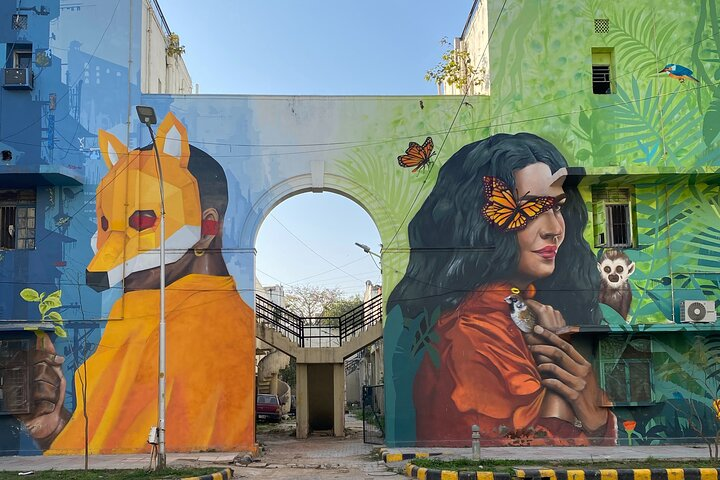 Street Art Walk & Lodhi Gardens with Chai & Food - Photo 1 of 21