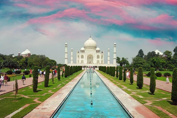 Taj Mahal Agra Overnight Tour from Delhi