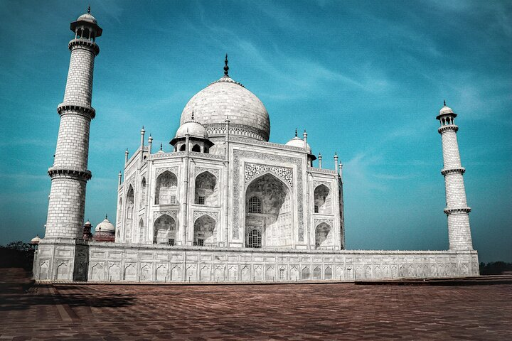 All Inclusive Taj Mahal Day Tour by Fastest Train From Delhi - Photo 1 of 7