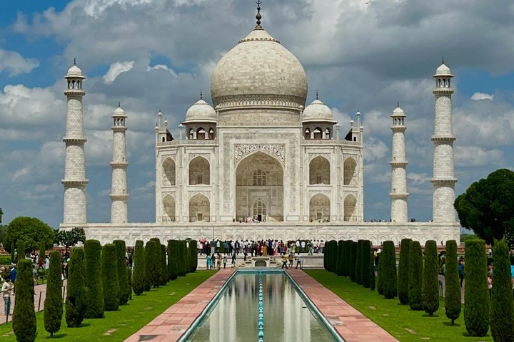 All Inclusive Day Trip to Taj Mahal, Agra Fort from Delhi by Car - Photo 1 of 25