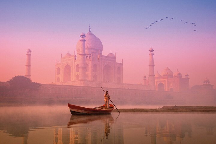 Taj Mahal Audio Tour Experience - Photo 1 of 7