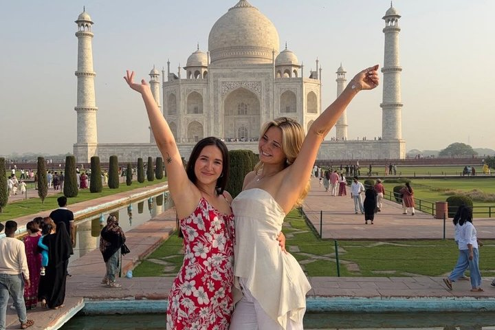 Taj Mahal Day Tour from Delhi by Superfast Train - Photo 1 of 25