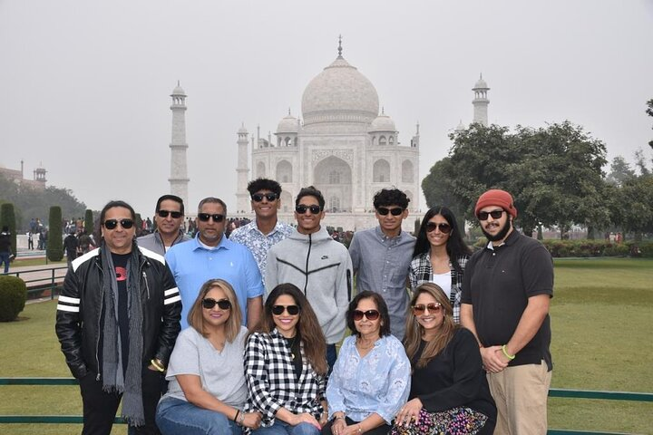 Taj Mahal & Agra Tour by Gatiman Train From Delhi - All Inclusive - Photo 1 of 25