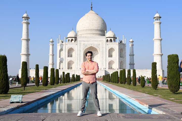 Taj Mahal & Agra Fort Tour from Delhi By Car with 5* Lunch - Photo 1 of 12
