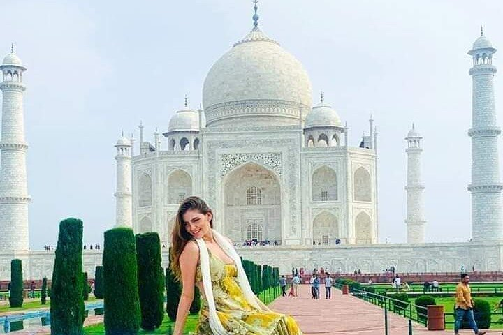 From Delhi :- Full Day Taj Mahal And Agra Fort Tour With 5* Lunch - Photo 1 of 4
