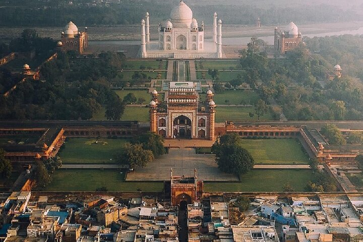 Private Jet from Delhi to Agra & Back - The Luxury Experience - Photo 1 of 12