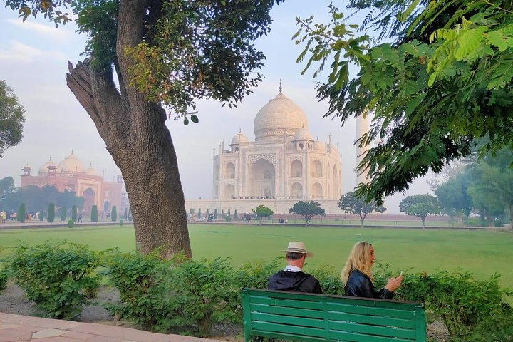 Taj Mahal Tour During Sunrise - Photo 1 of 6