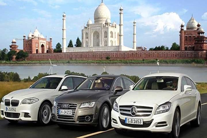 Taj Mahal Tour by Luxury Car