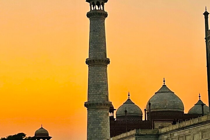 Private Taj Mahal Sunrise Tour from Delhi with Agra Fort Baby Taj - Photo 1 of 25