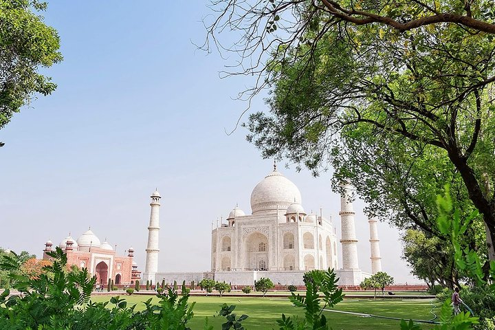 Agra Overnight Tour from Delhi