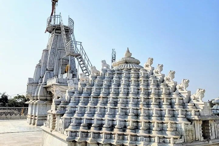 Temple run thro Hindu/Christian/Islam/Budhism/Sikh/Jain Religions - Photo 1 of 6