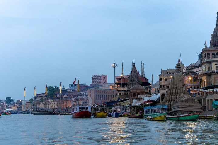 Varanasi-Ghats-SLW