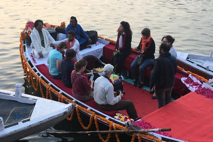 Varanasi Morning boat ride with local breakfast - Photo 1 of 7