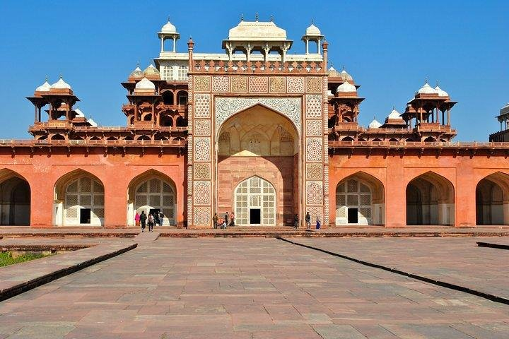 Akbar tomb