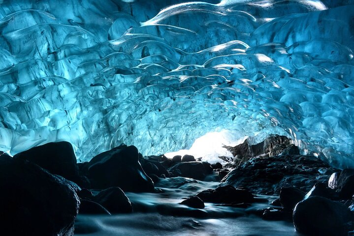 2 Day Winter Tour to Iceland's South Coast and Diamond Beach - Photo 1 of 4