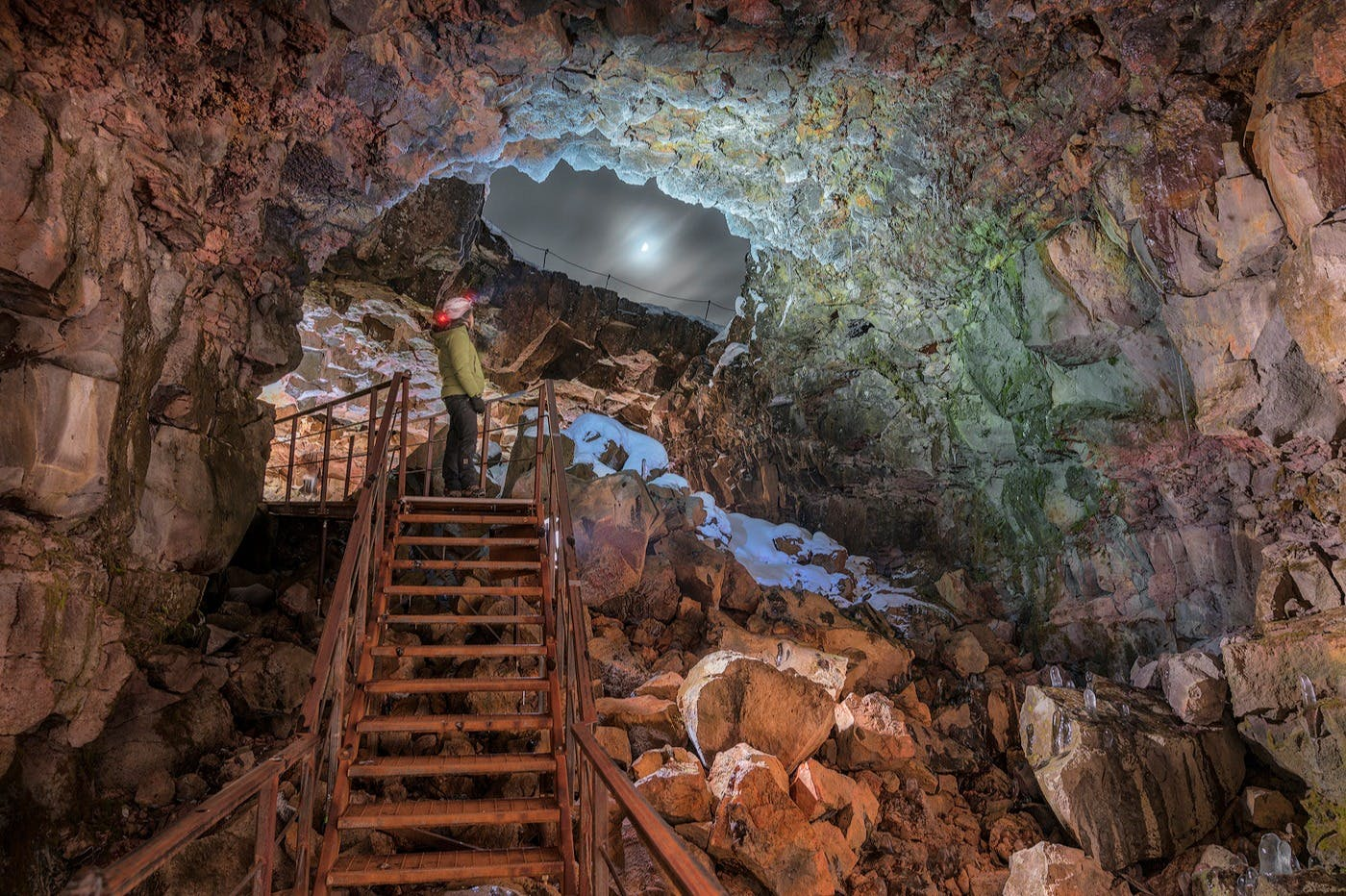 Golden Circle & Lava Tunnel: Day Tour from Reykjavik - Photo 1 of 5