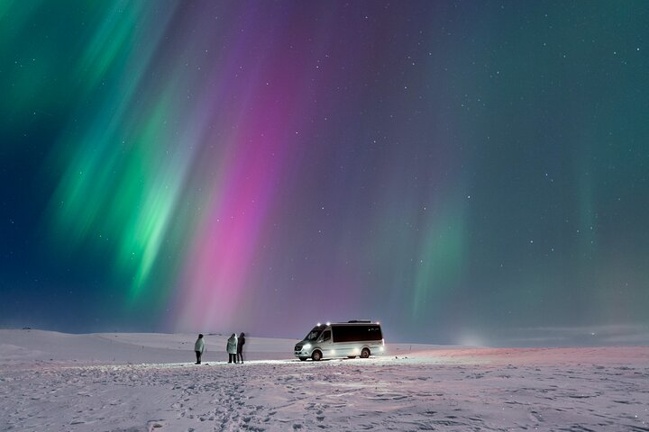 Northern Lights Small-Group Tour with Hot Chocolate & Photos - Photo 1 of 25