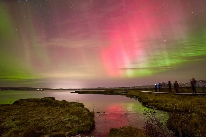 Northern Lights Midnight Adventure Small-Group from Reykjavík - Photo 1 of 25