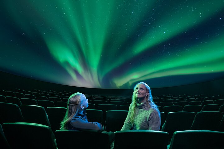 Perlan Íshellir Perlan Museum: Wonders of Iceland & Aurora Planetarium Tickets in ...