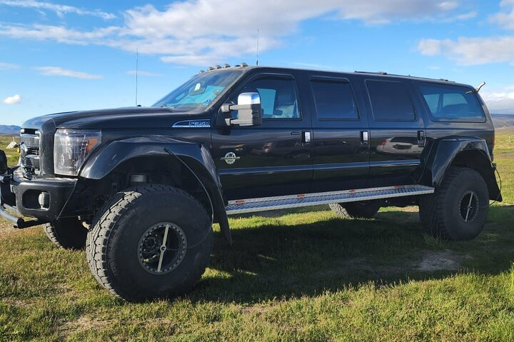 Personalised Private Charter Luxury Super Jeep with Guide Iceland - Photo 1 of 14