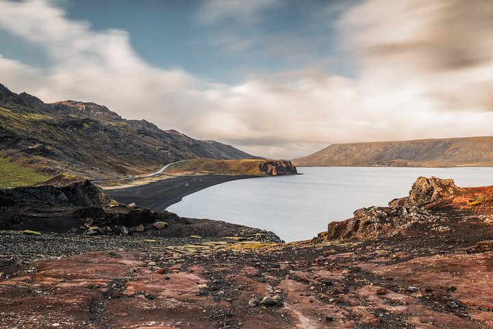 Kleifarvatn Lake