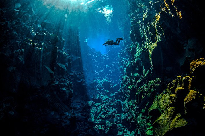 Dive the Divide: Silfra Fissure Scuba Tour from Thingvellir - Photo 1 of 17