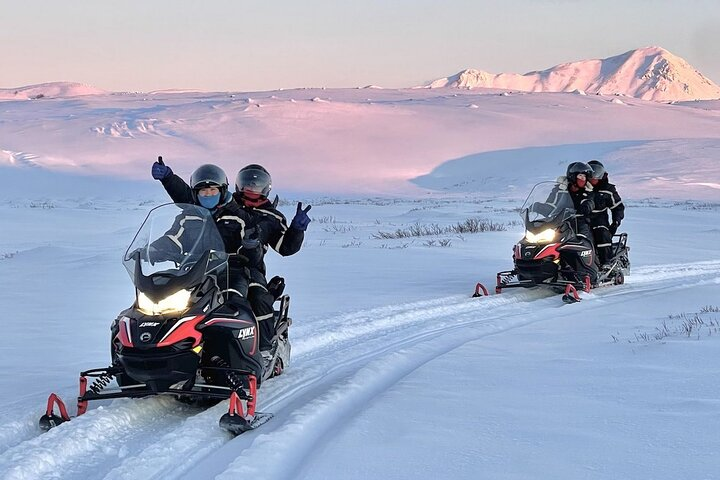 Snowmobile tour from Mývatn