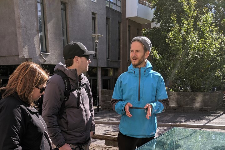 We will show you all the little details and secrets in our quirky city. Join us to learn interesting and sometimes scary facts about Iceland