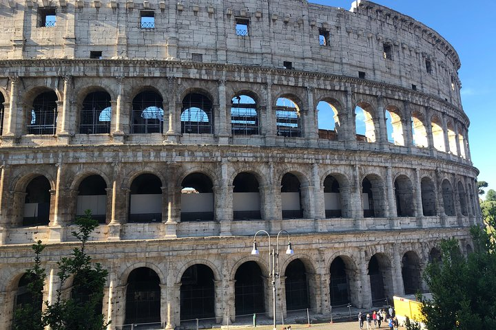 2 Days: Coliseum, Vatican Museums, Catacombs and Tivoli Highlights Private Tours - Photo 1 of 23